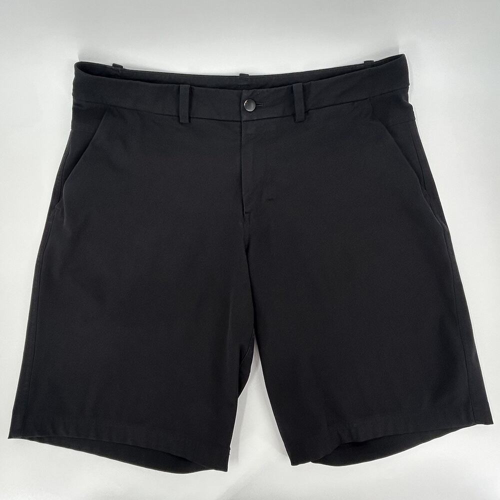 Lululemon Shorts Mens 36 Black Warpstreme The Works Short 11" MINOR WEAR